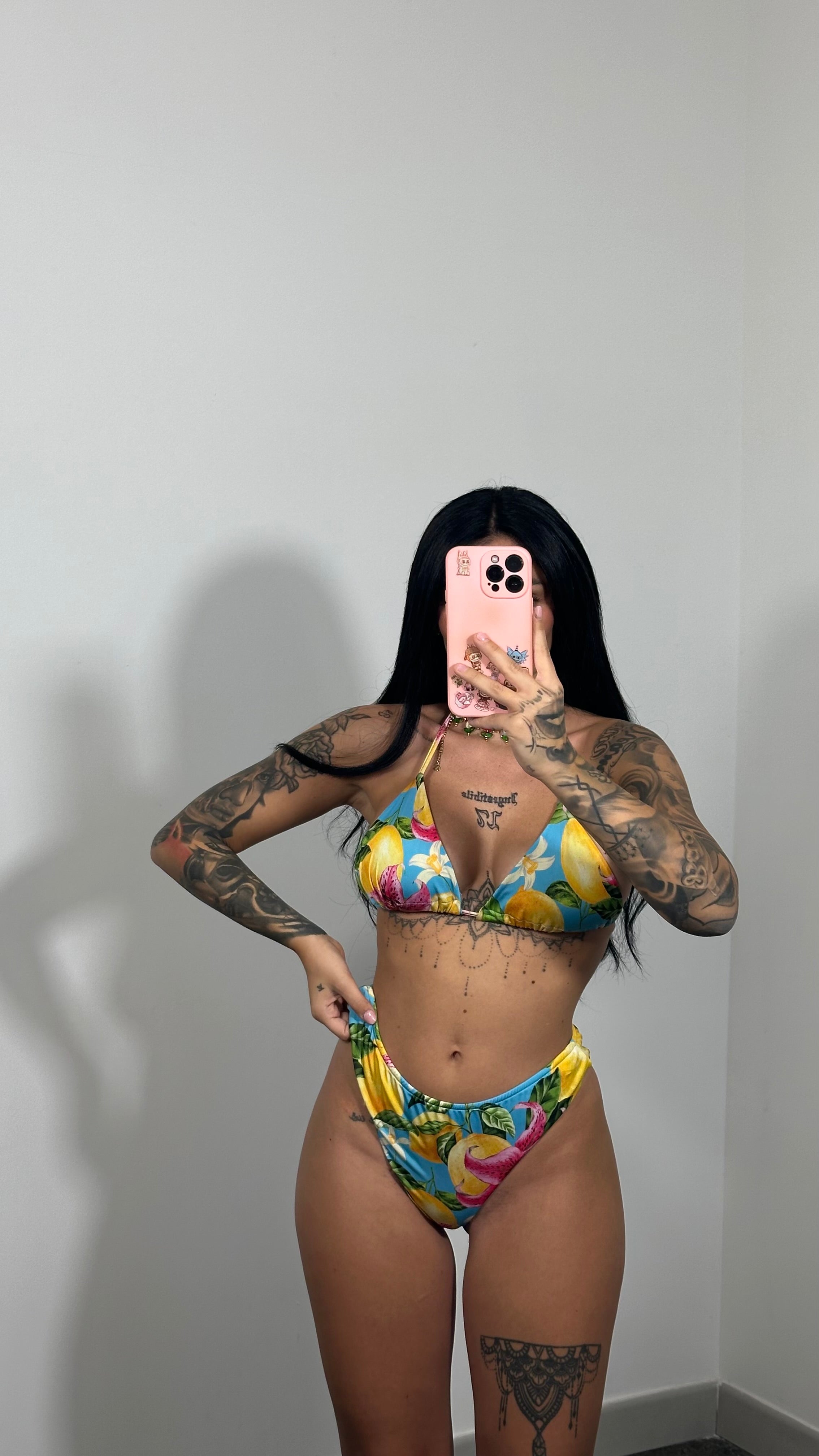 Coo-Bikini Caprice
